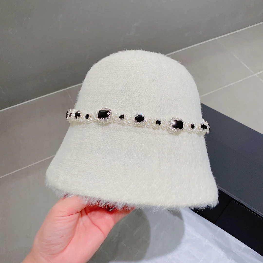 Miu Miu - Маленькая жемчужная рыбацкая шляпа - белая