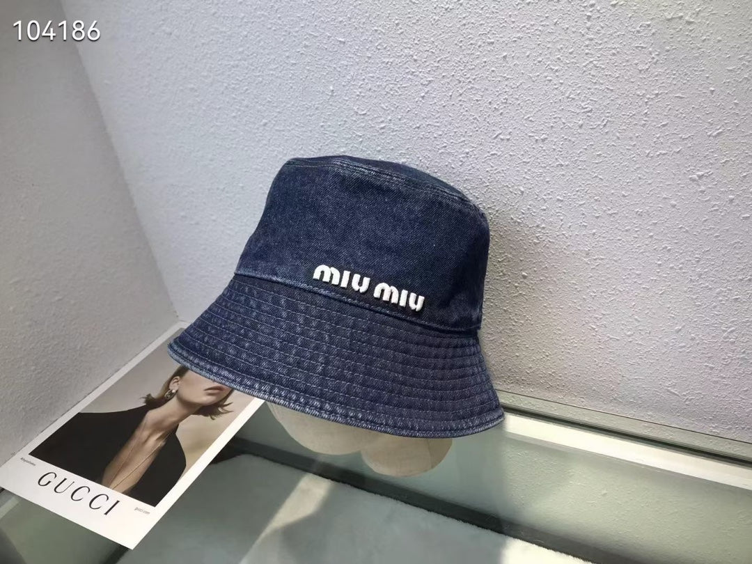 Miu Miu - Выстиранная рыбацкая шляпа