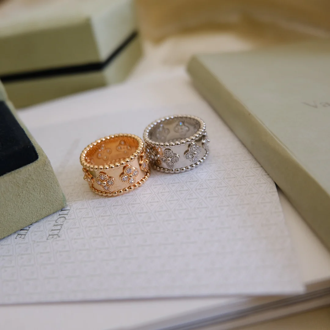 Ван Век - Кольцо 006