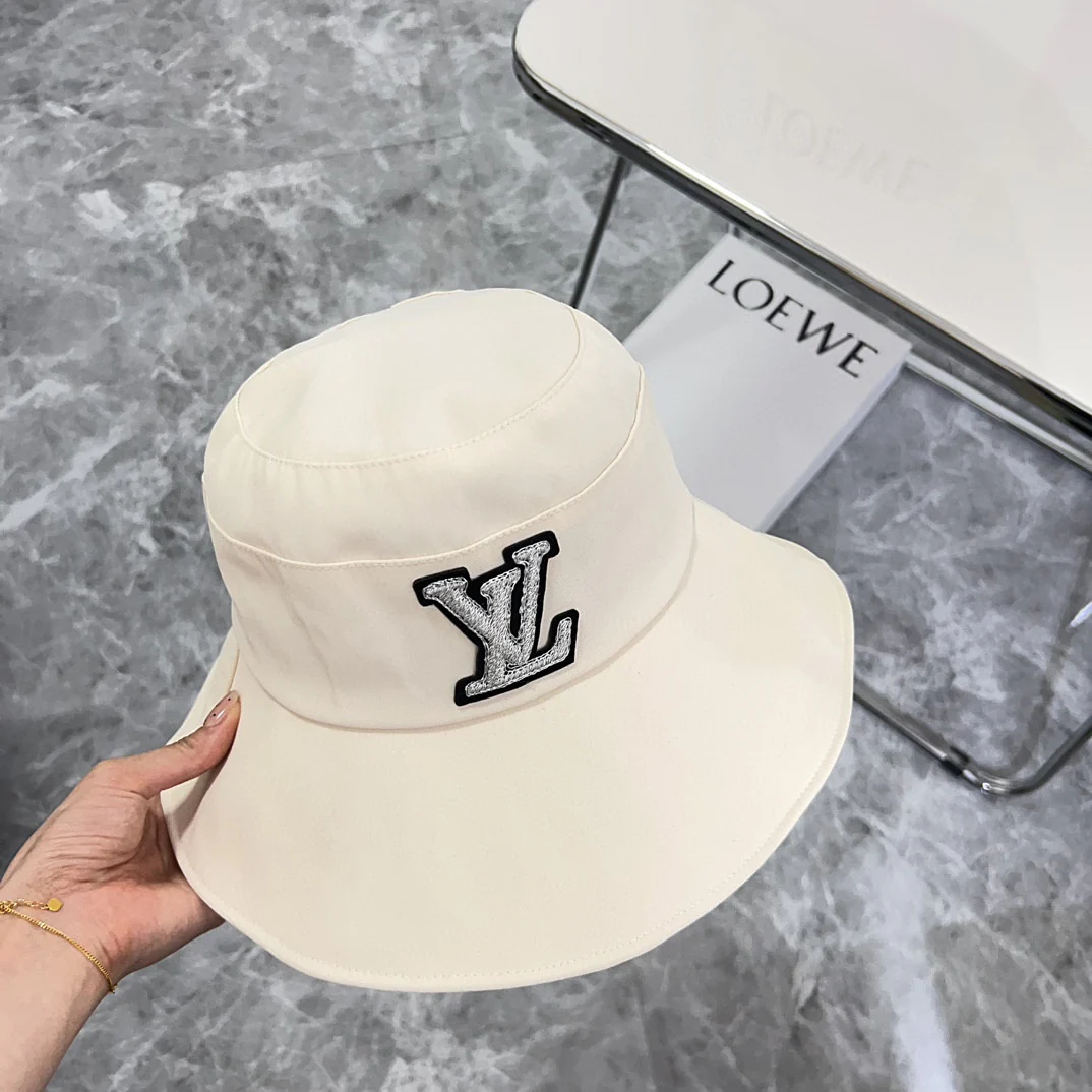Новинка LV 2024 — Солнцезащитная шляпа с бабочкой — Белая