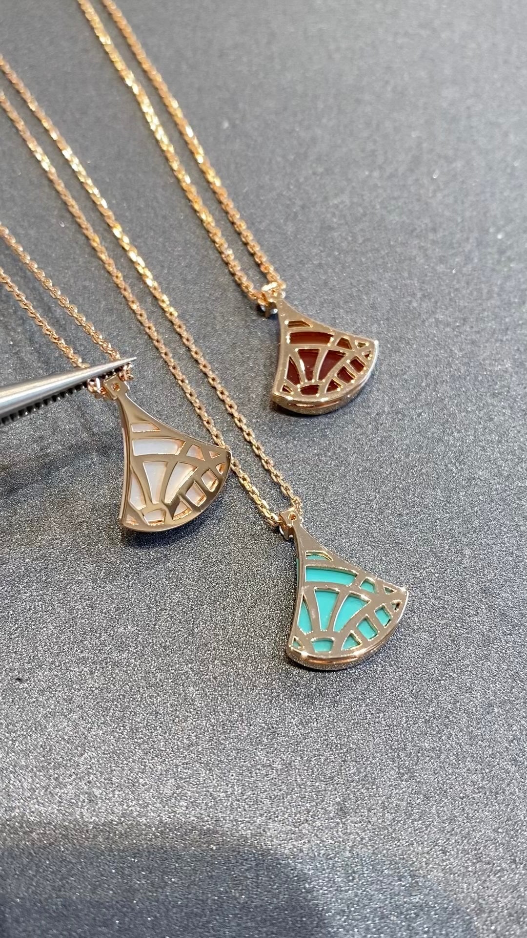 Bvlgari - Колье 009