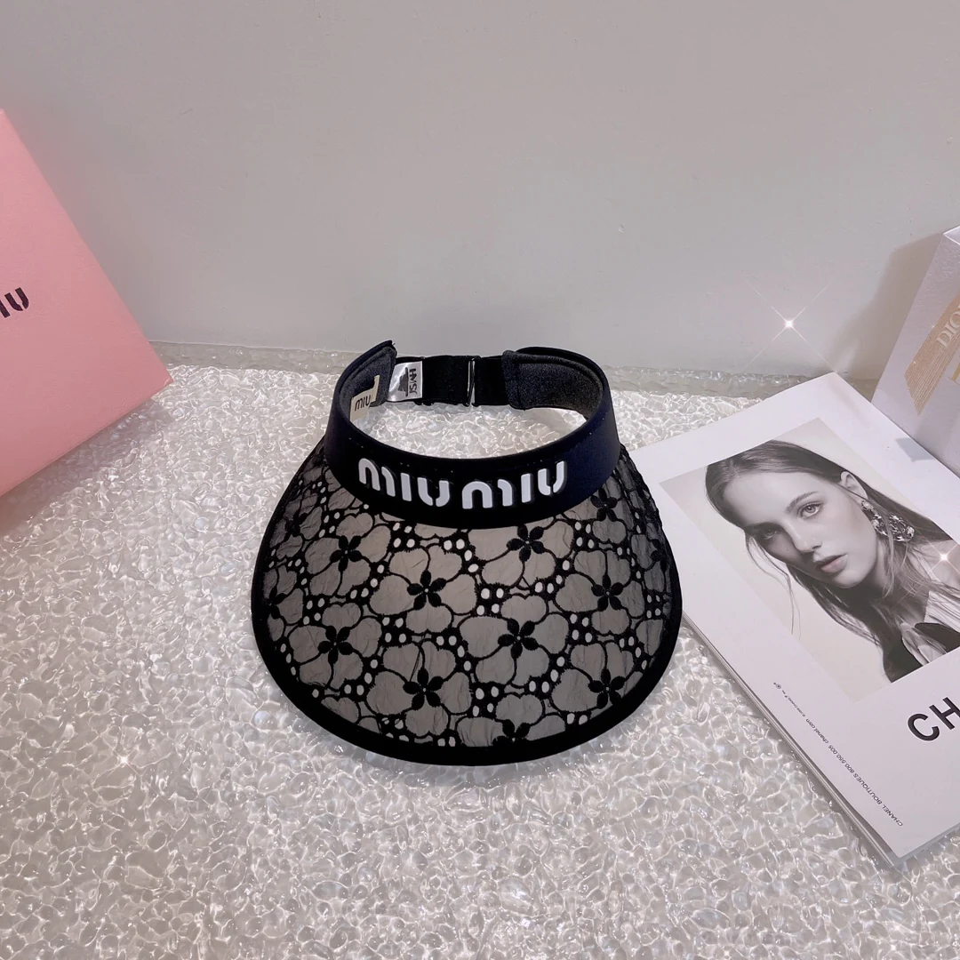 Miu Miu - Прозрачная солнцезащитная шляпа с нежным кружевом - 2 цвета