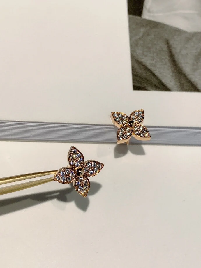 Серьги LV 020