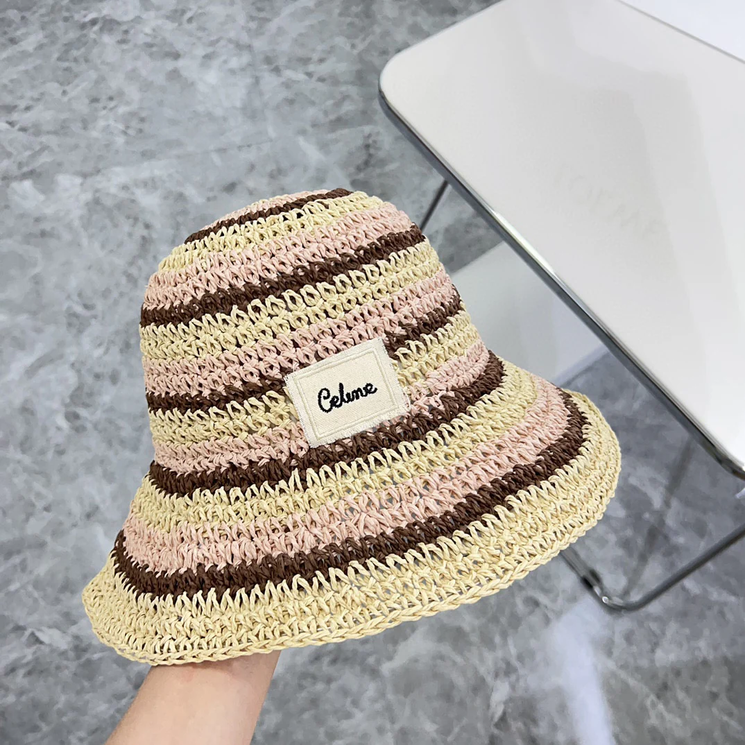 Новая панама Celine 2024 с радужным лоскутным узором — кофейно-коричневого цвета.