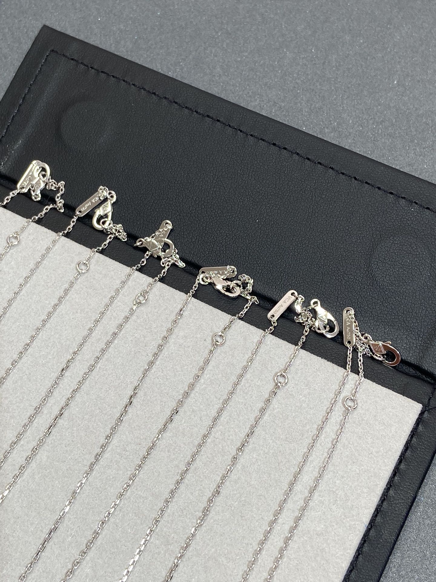 Van Ville - Колье 134