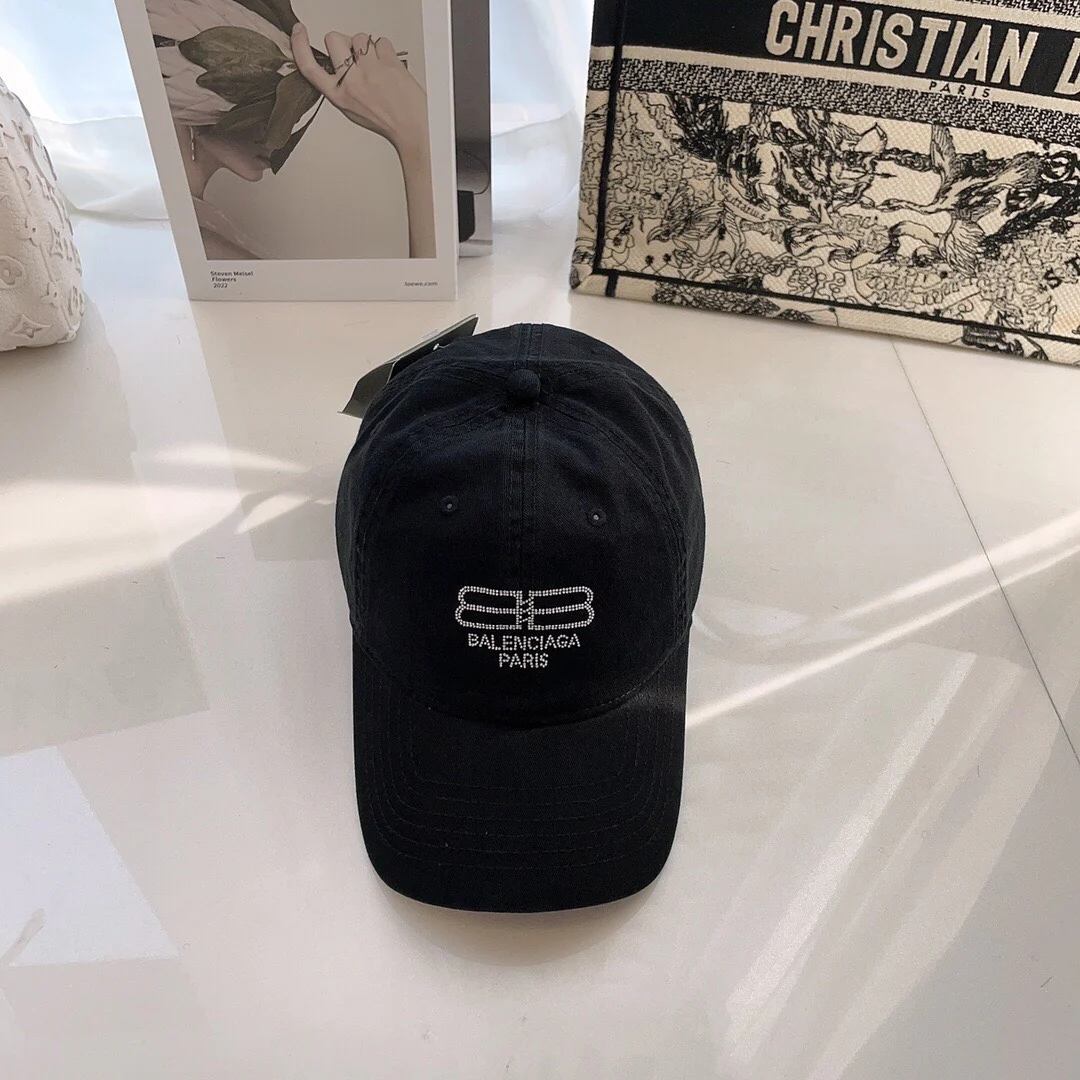 Balenciaga - Хлопковая всесезонная бейсболка - Черная