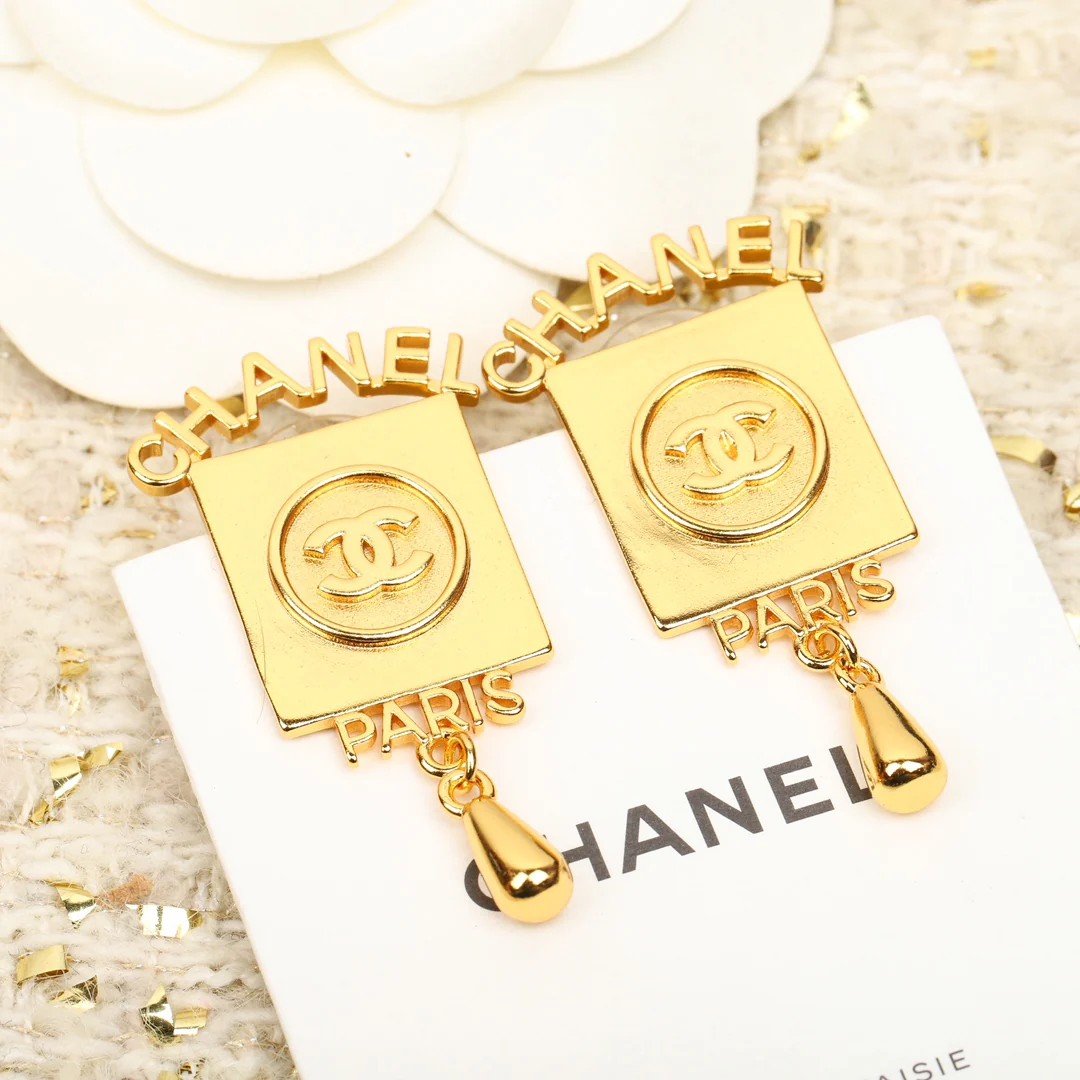 Серьги Chanel 1038