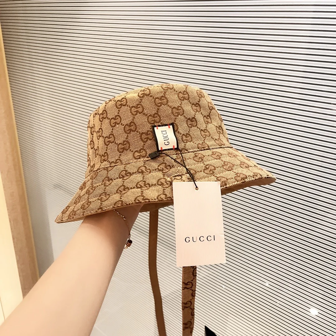 Панама Gucci с монограммой (такая же, как в бутиках) - двусторонняя