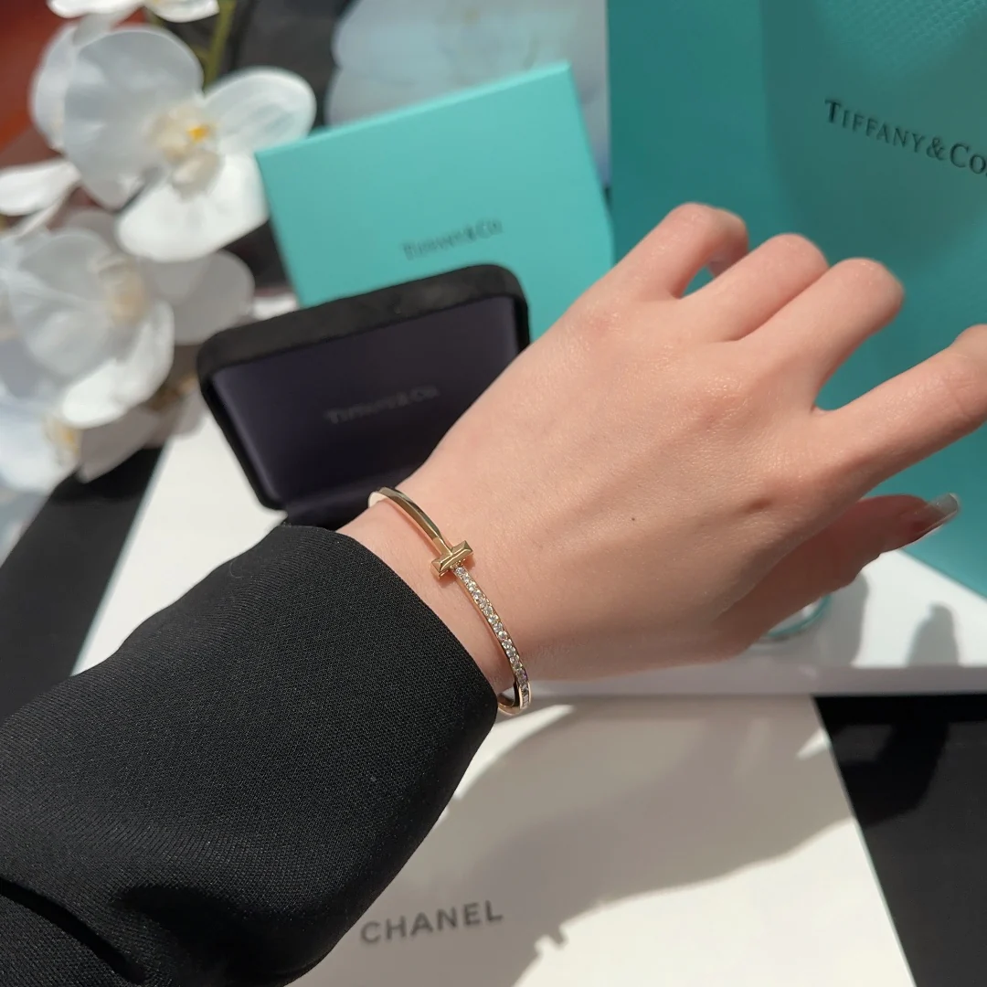 Браслет Tiffany 030T с бриллиантами, золото.