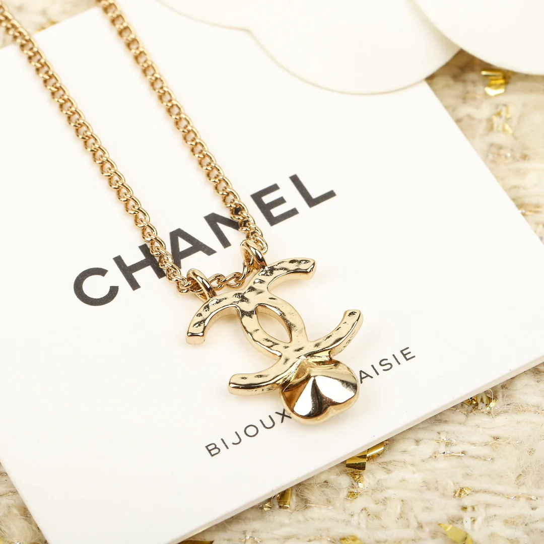 Chanel - Колье 389