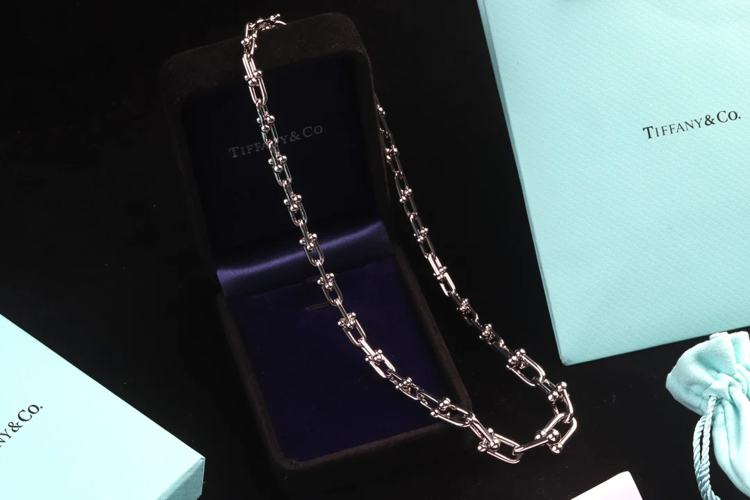 Колье Tiffany 050