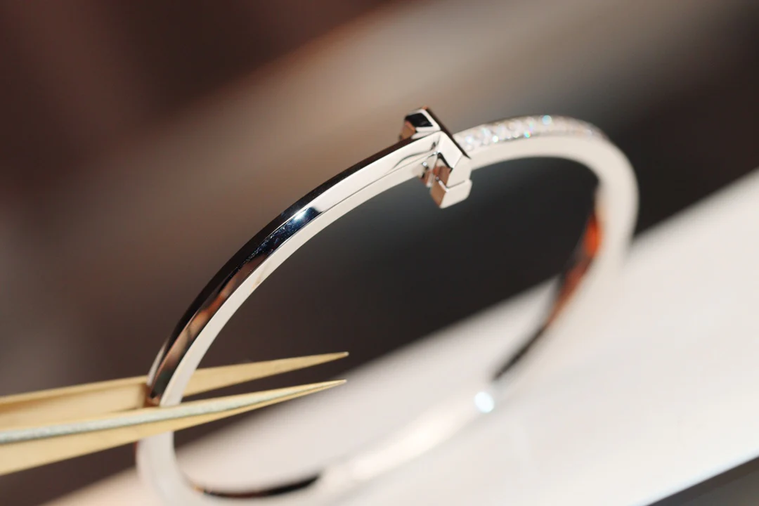 Браслет Tiffany 031T с бриллиантами, серебро