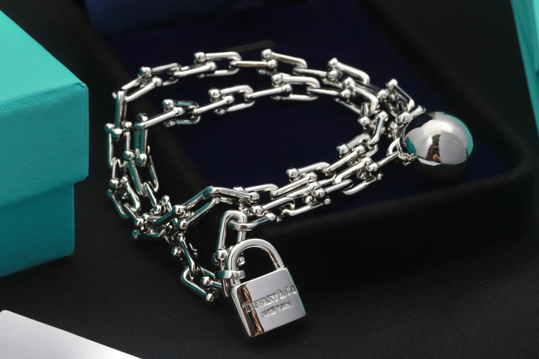 Колье Tiffany 076