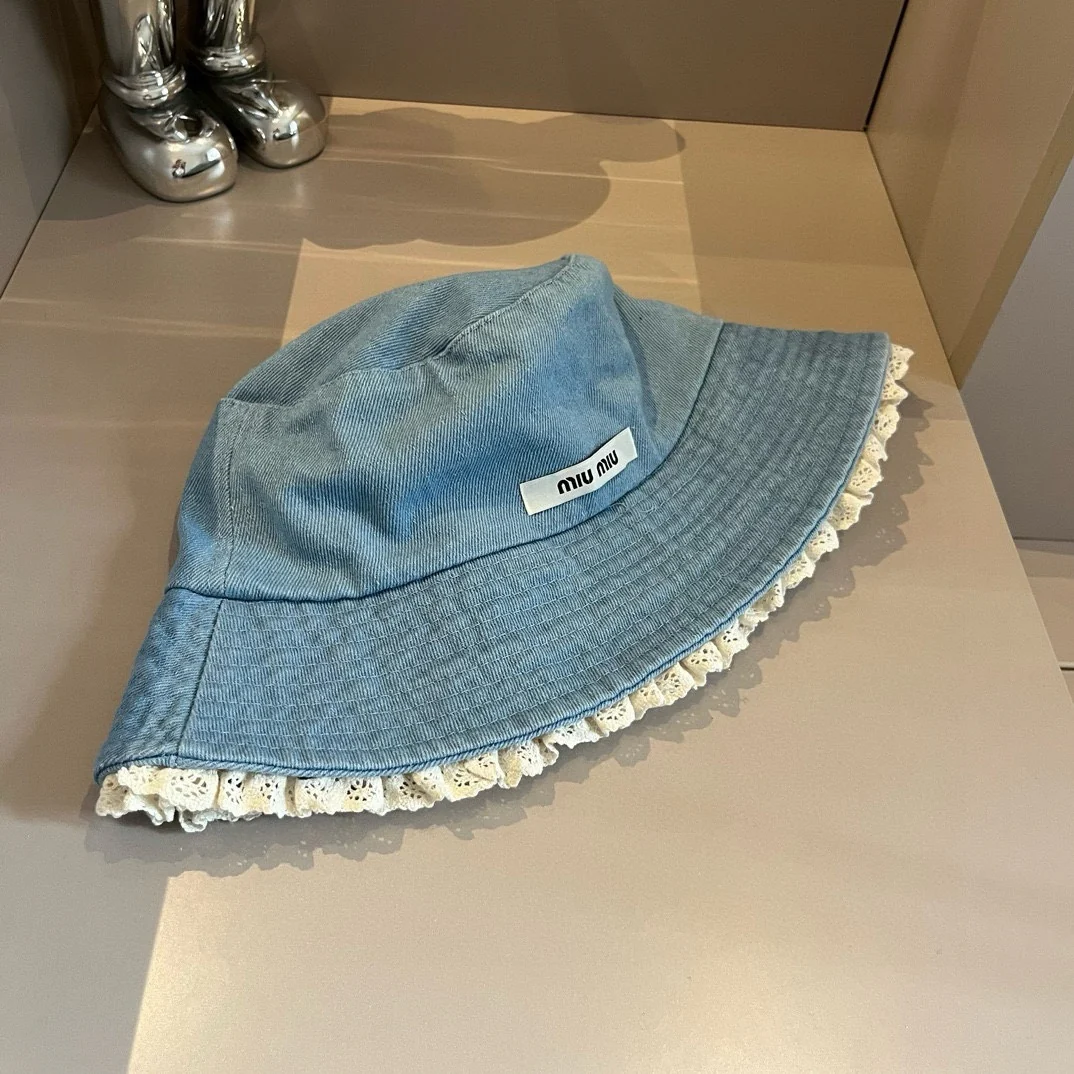 Miu Miu - Джинсовая солнцезащитная шляпа с кружевной отделкой - светло-голубая