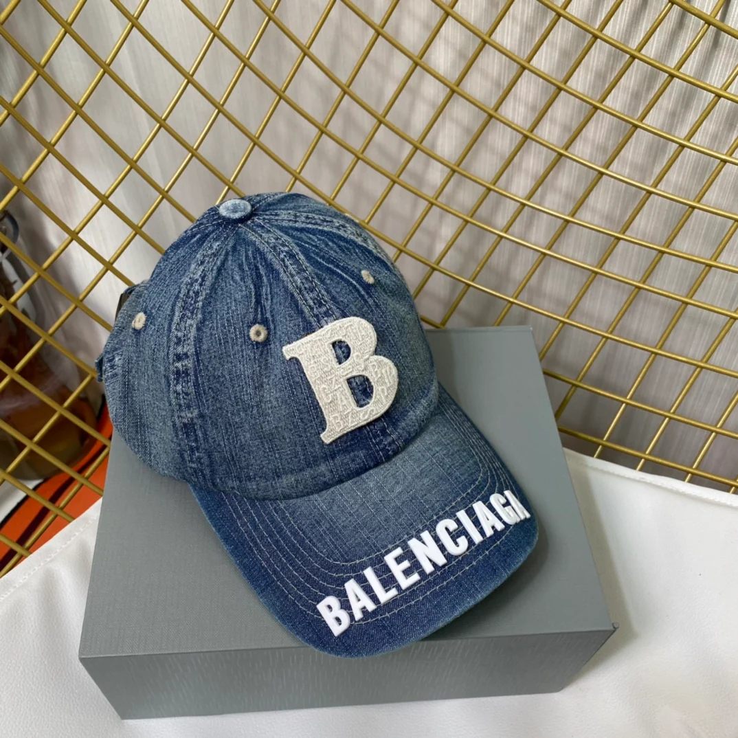 Бейсболка Balenciaga из выстиранного денима - 2
