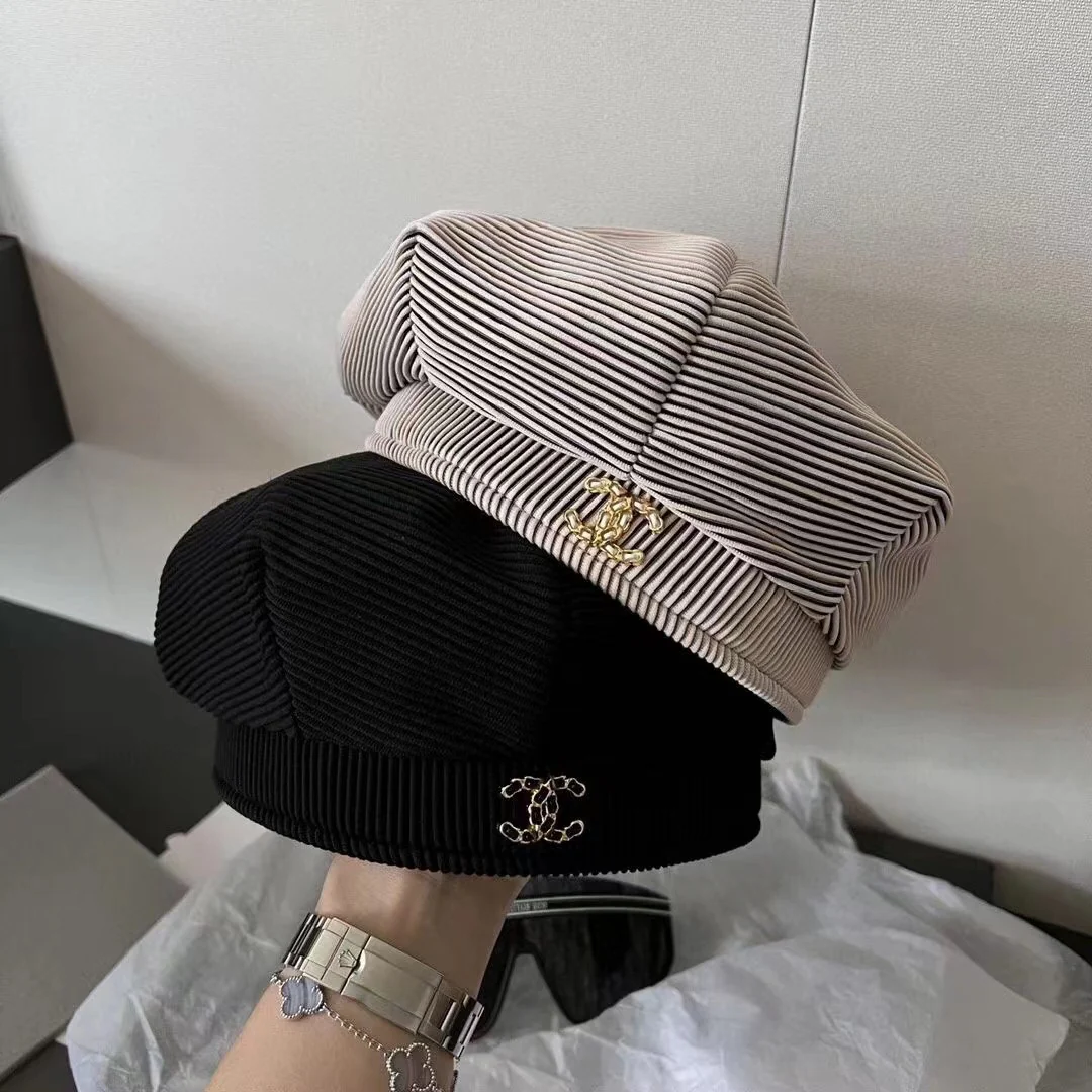 полосатый берет Chanel
