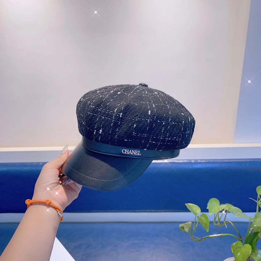 Chanel - восьмиугольная шляпа - черная