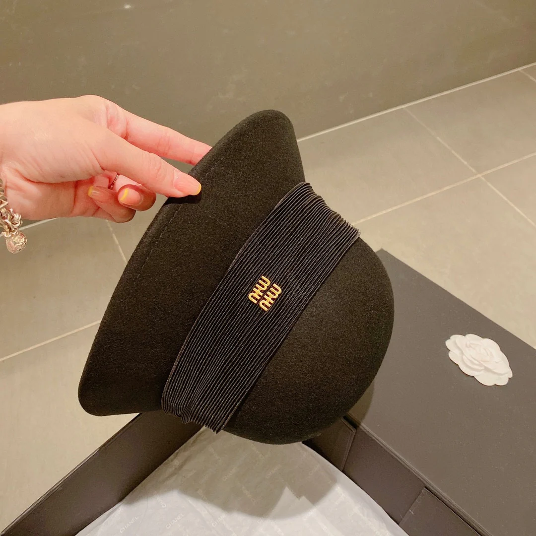 Miu Miu - Шерстяная панама - Черная