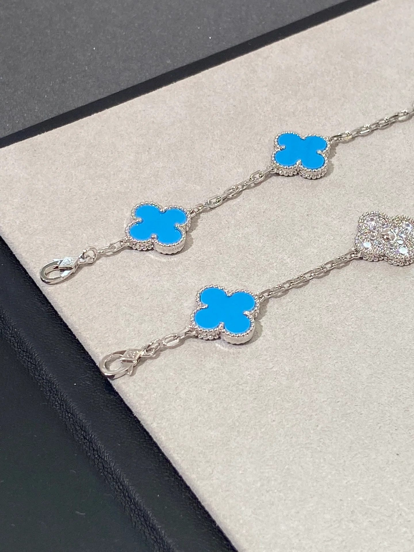 Van Vek - Браслет 022