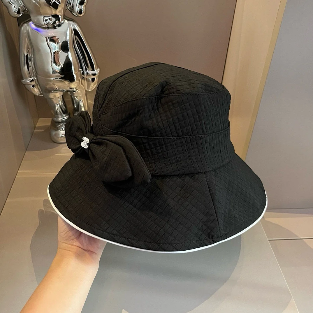 Chanel - Универсальная рыбацкая шляпа из парусины с бантом - Черная