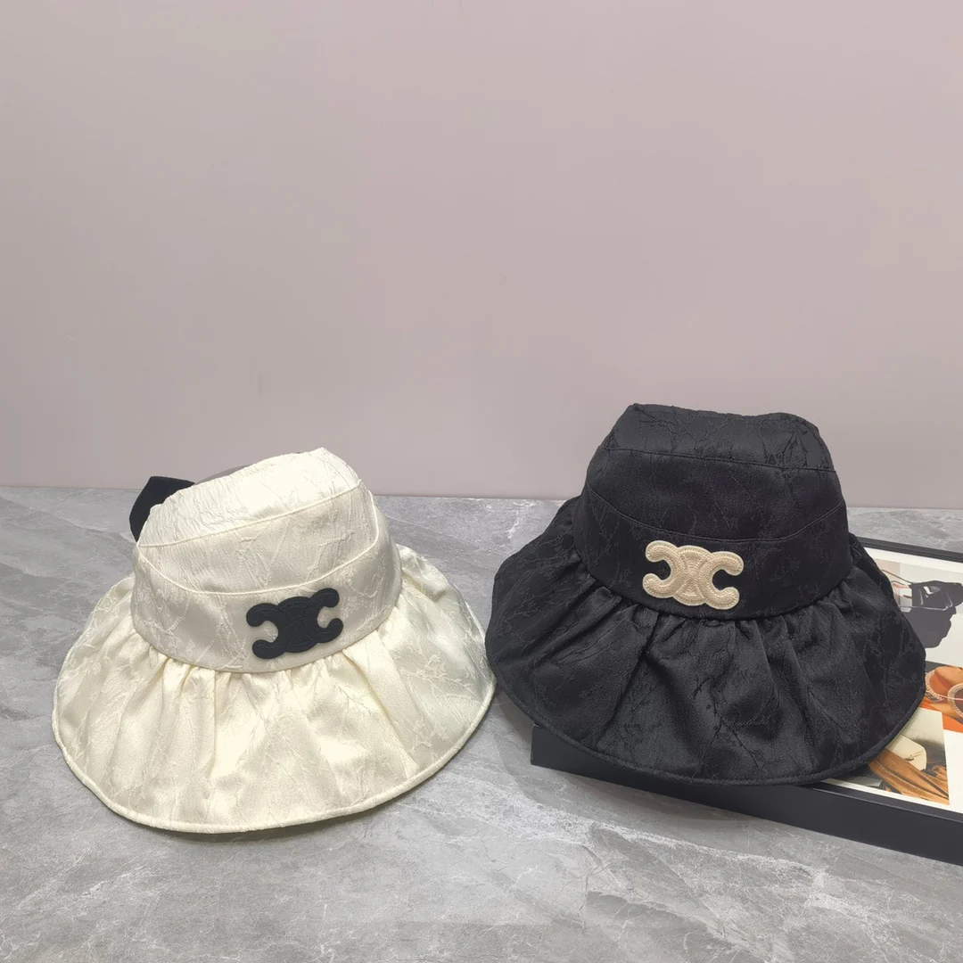 Celine - Новая широкополая шляпа от солнца с бахромой и оборками.