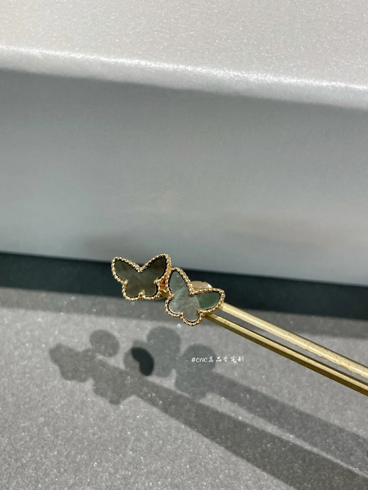 Серьги VCA 020