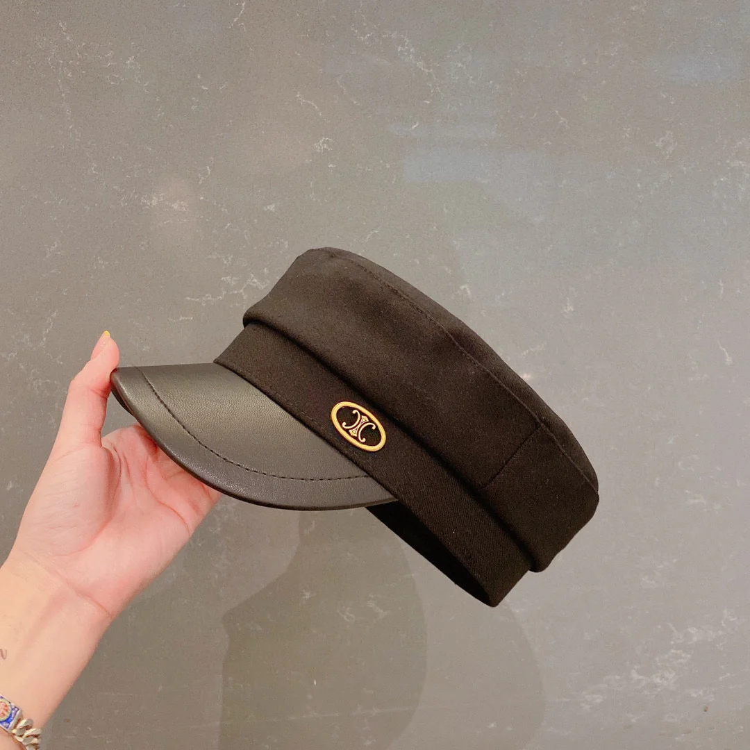 Celine - Черная бейсболка