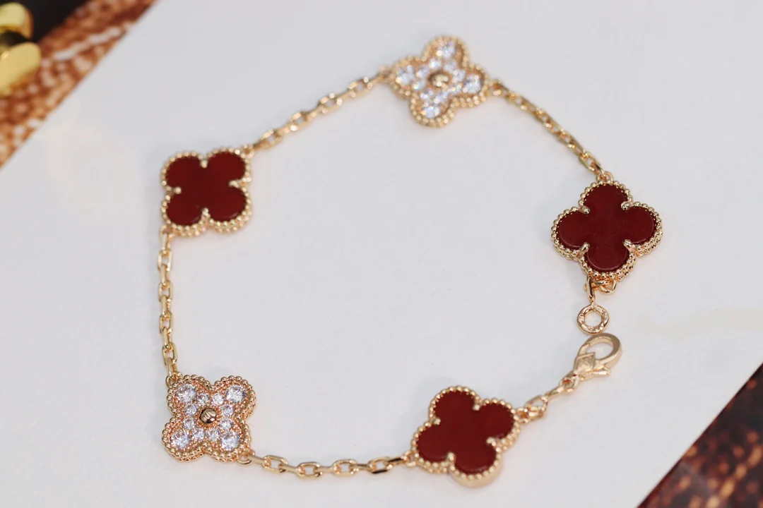 Браслет VCA - 22