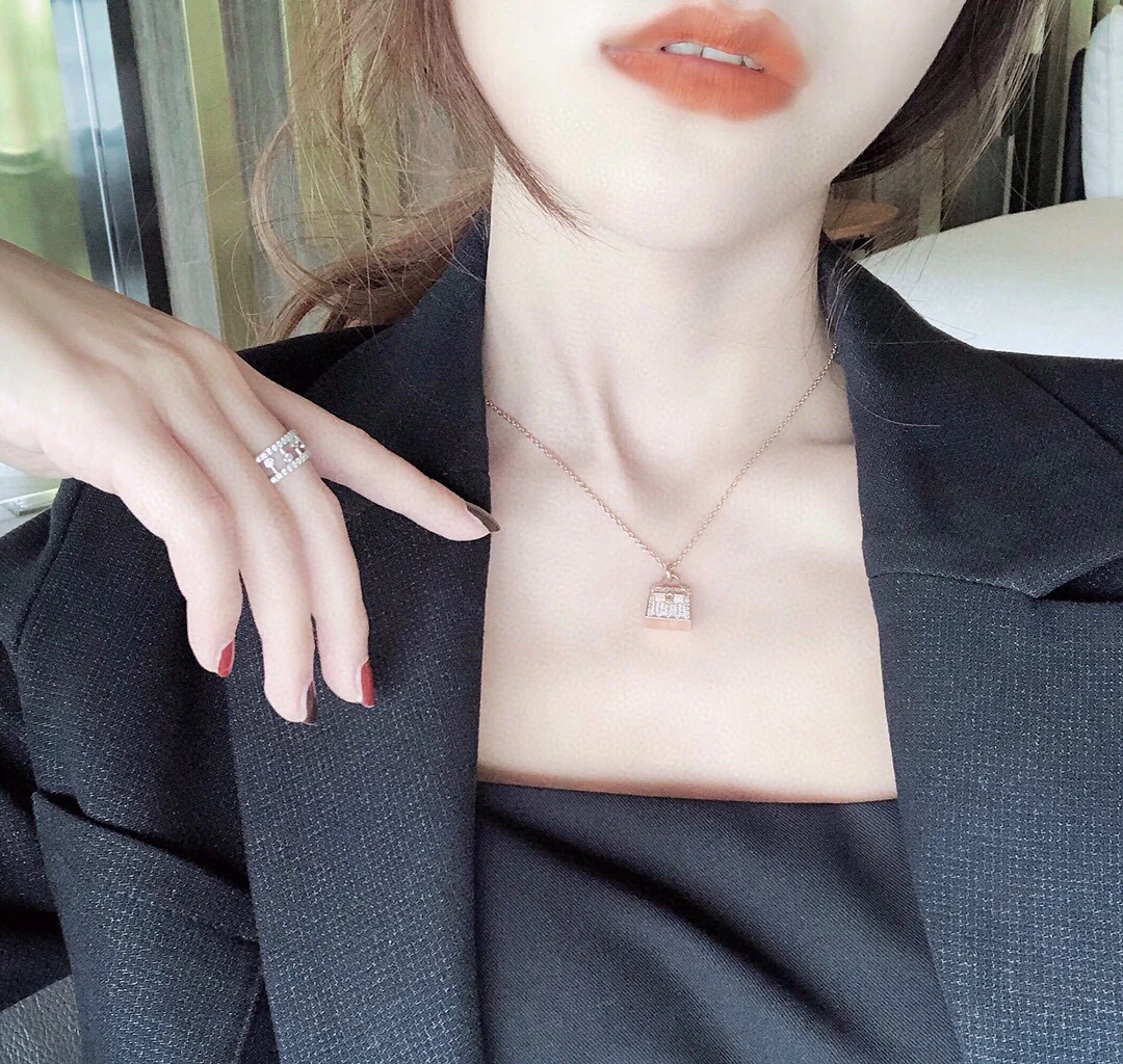 Колье Hermes 011