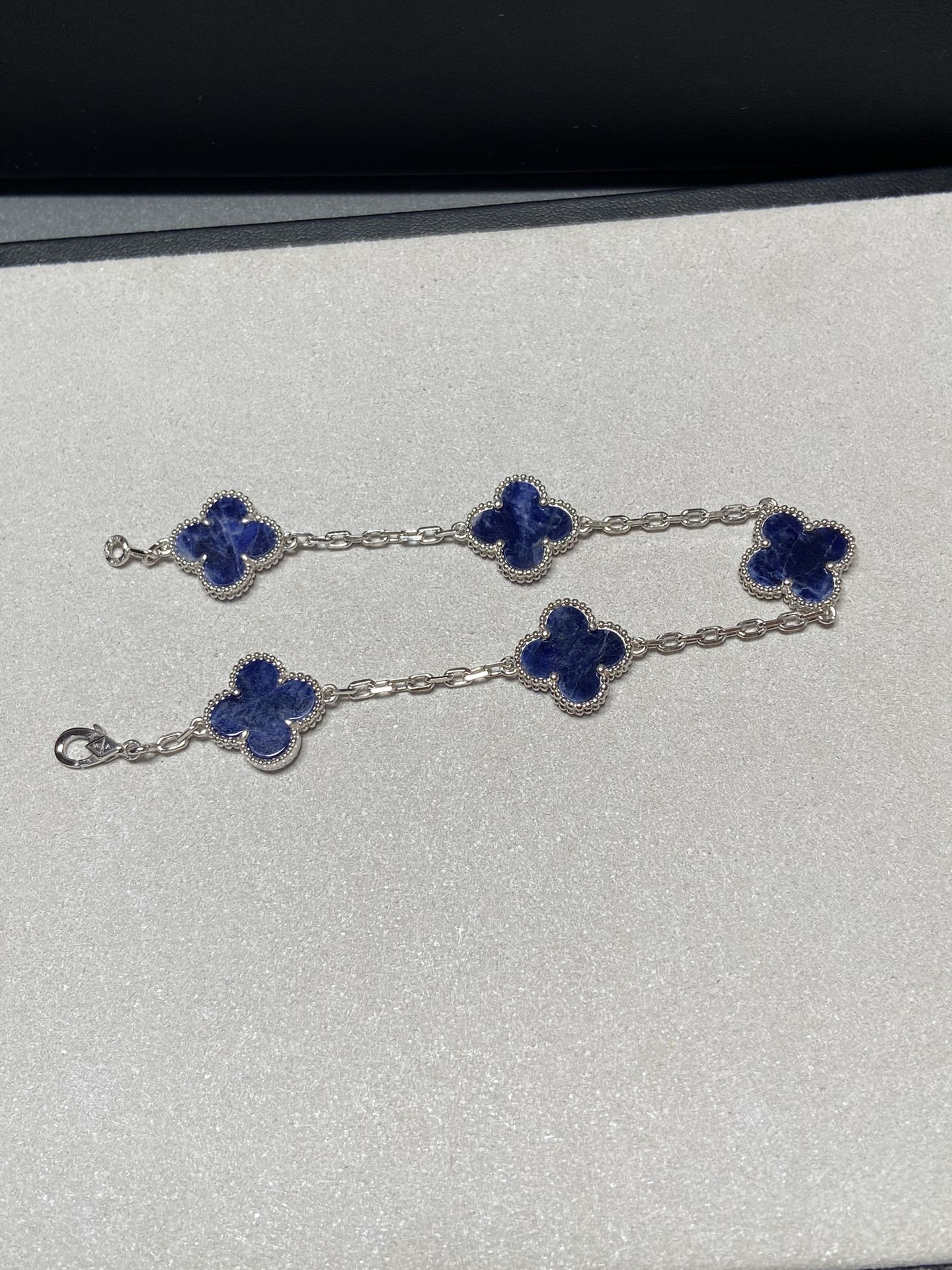 VCA-Браслет 009