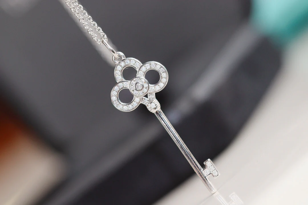 Колье Tiffany 078