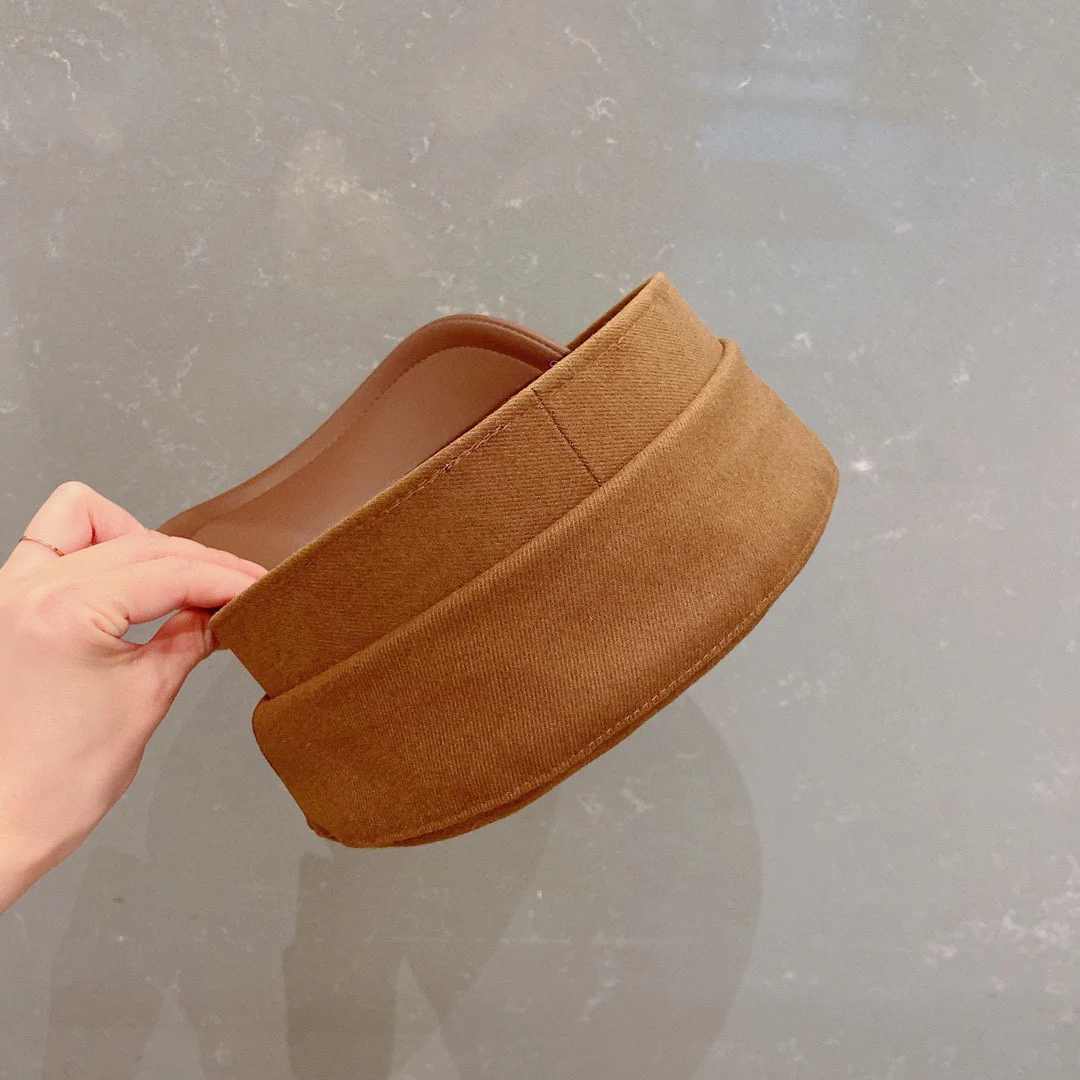 Celine - Бейсболка - Коричневая