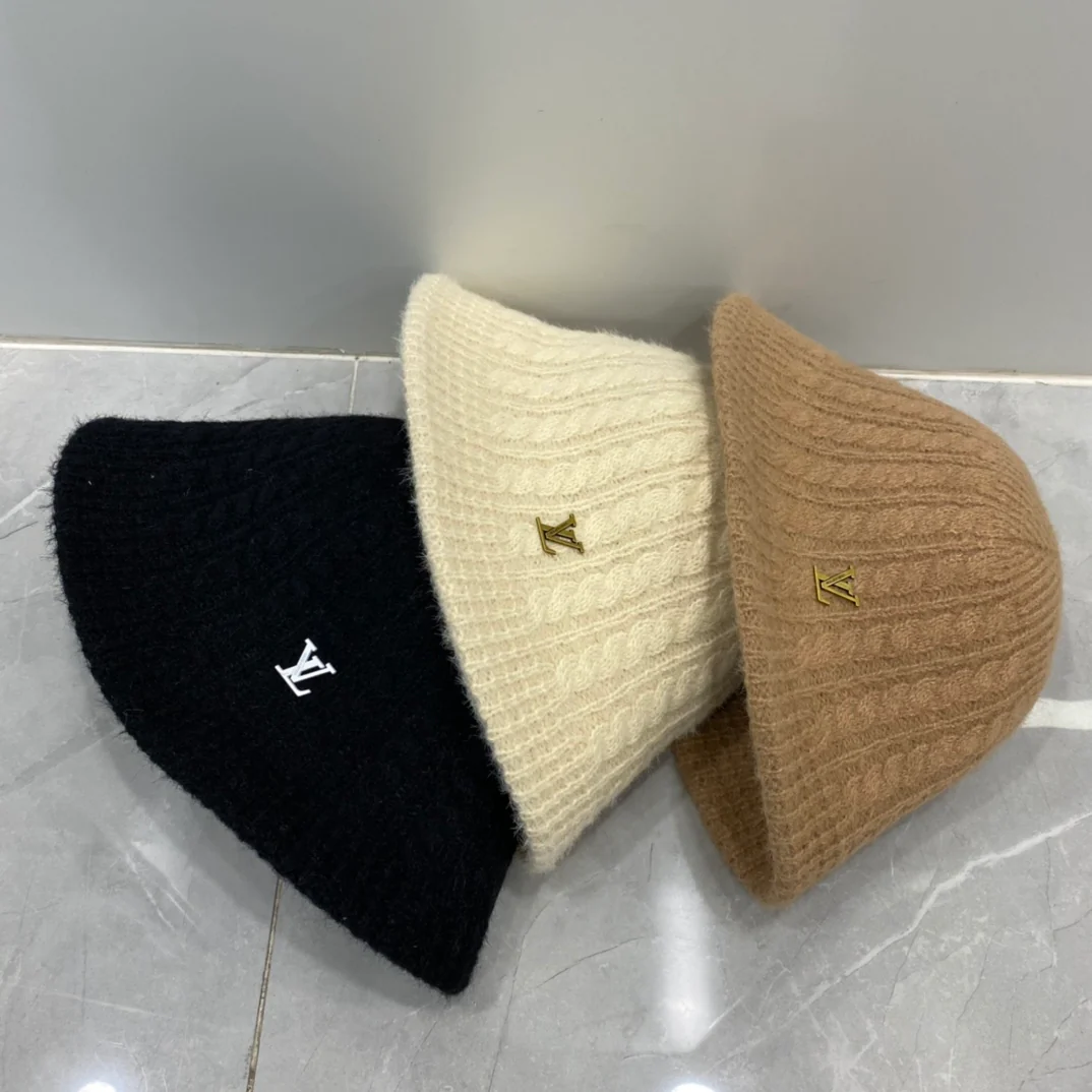 LV - Вязаная рыбацкая шапка - 1