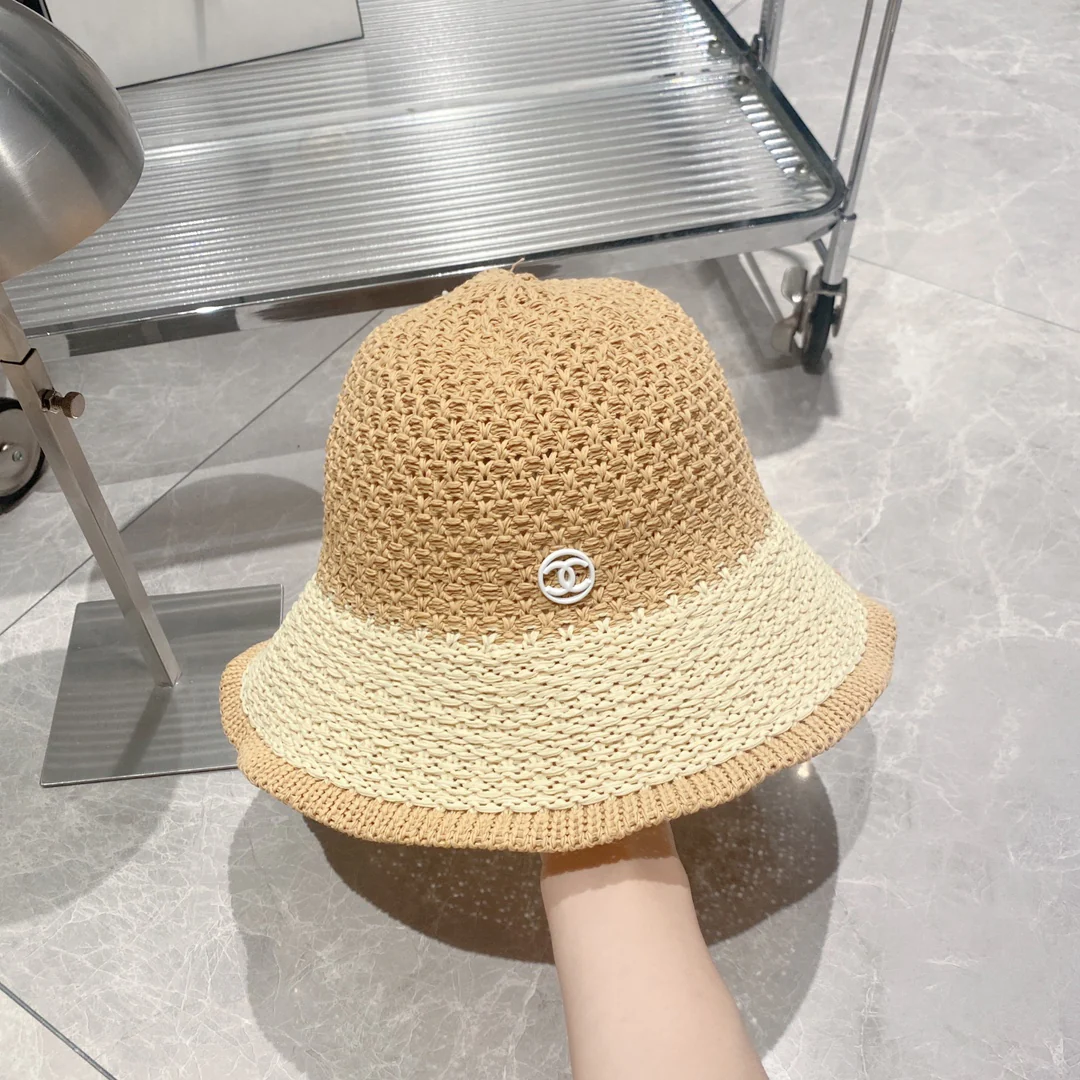 Рыбацкая соломенная шляпа Chanel