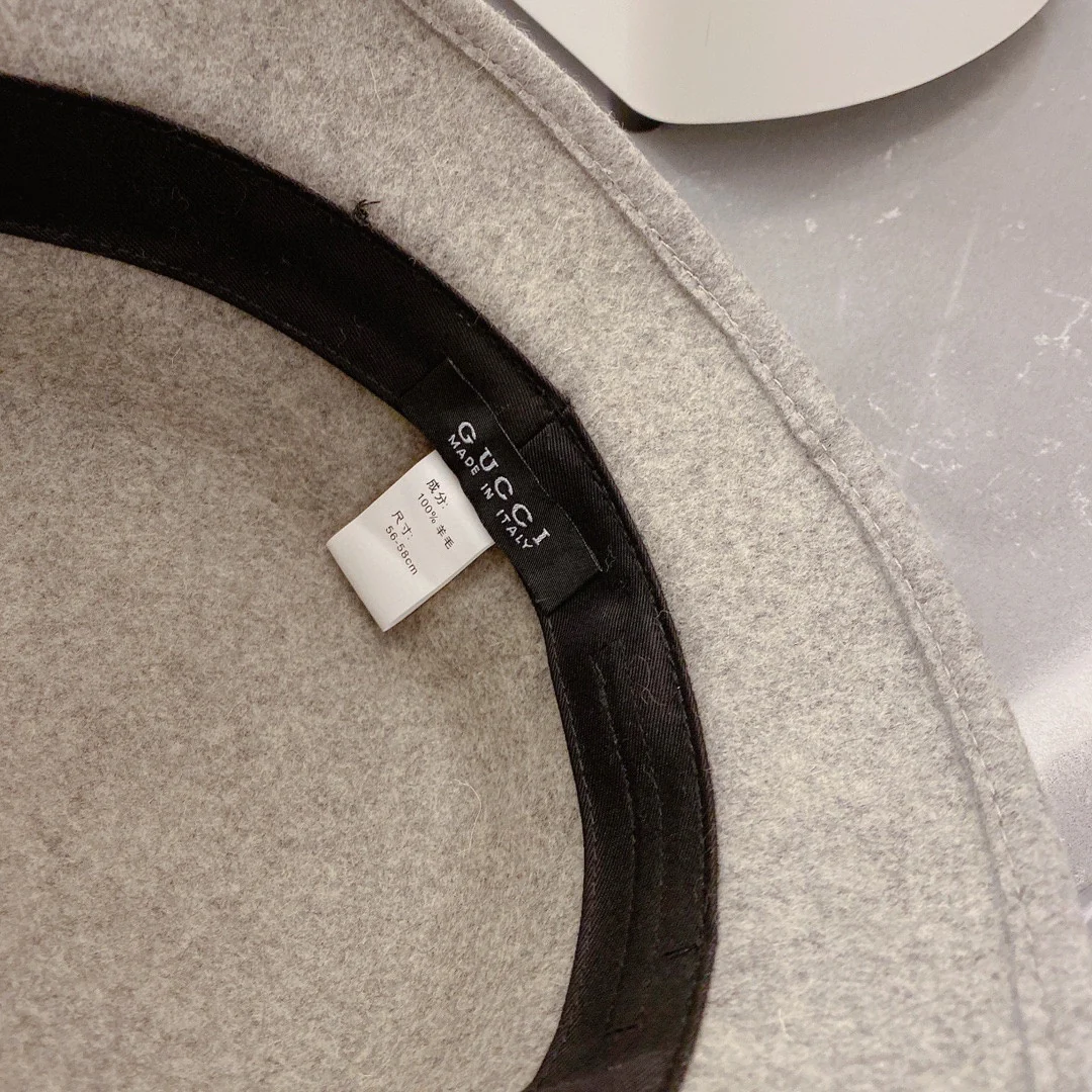 Шерстяная шапка Gucci - серая