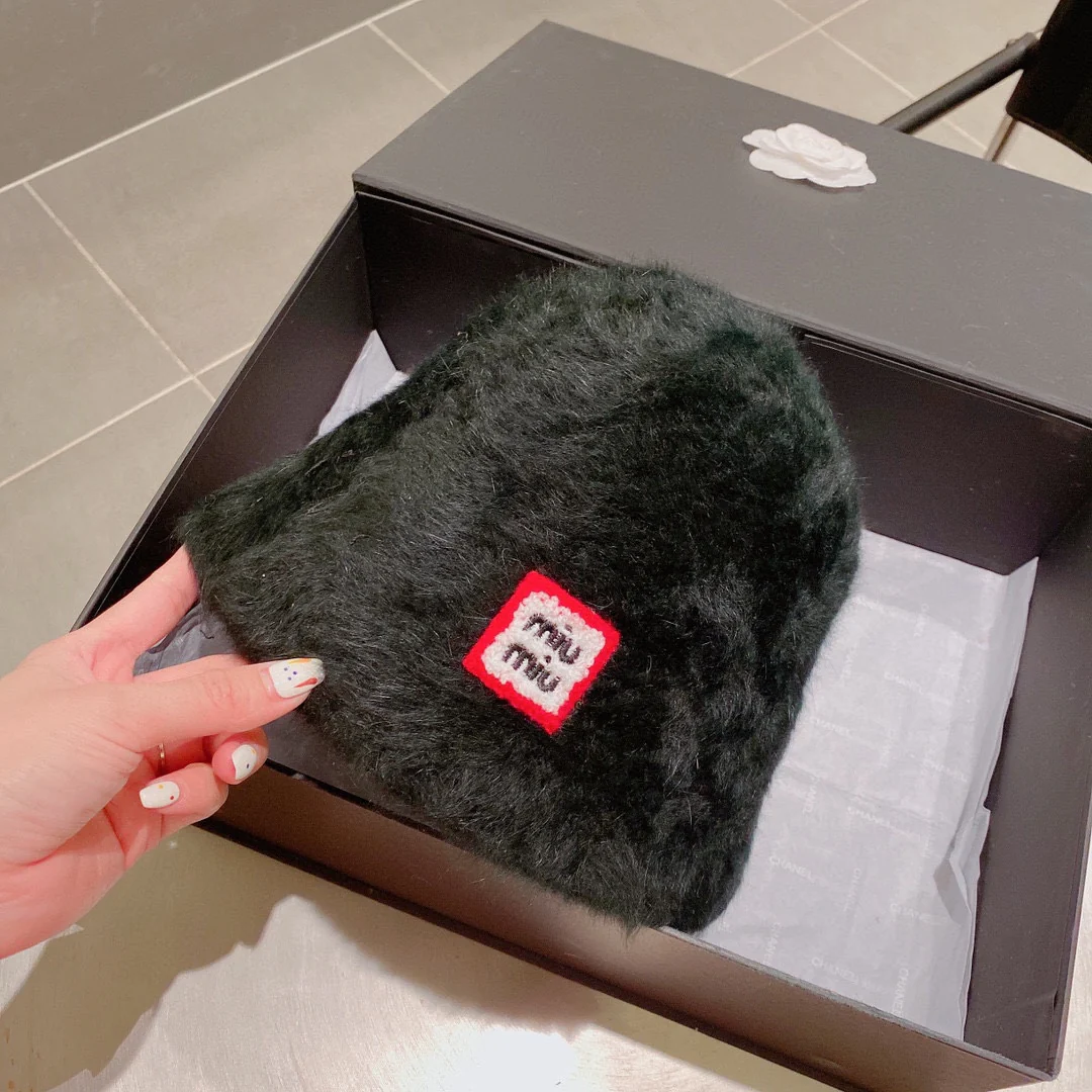 Miu Miu - Рыбацкая шапка из кроличьего флиса