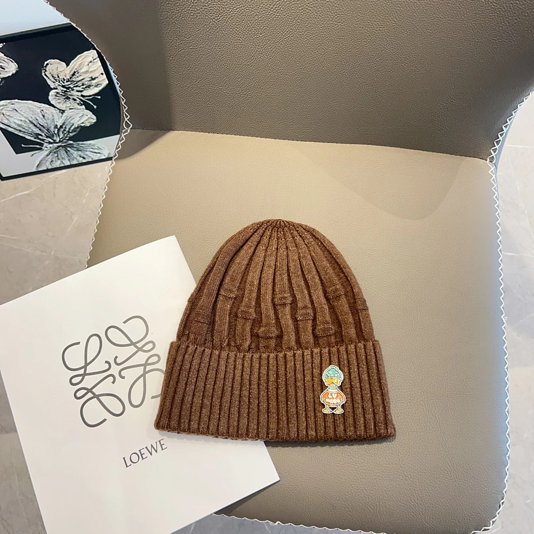 LV - Вязаная шапка 