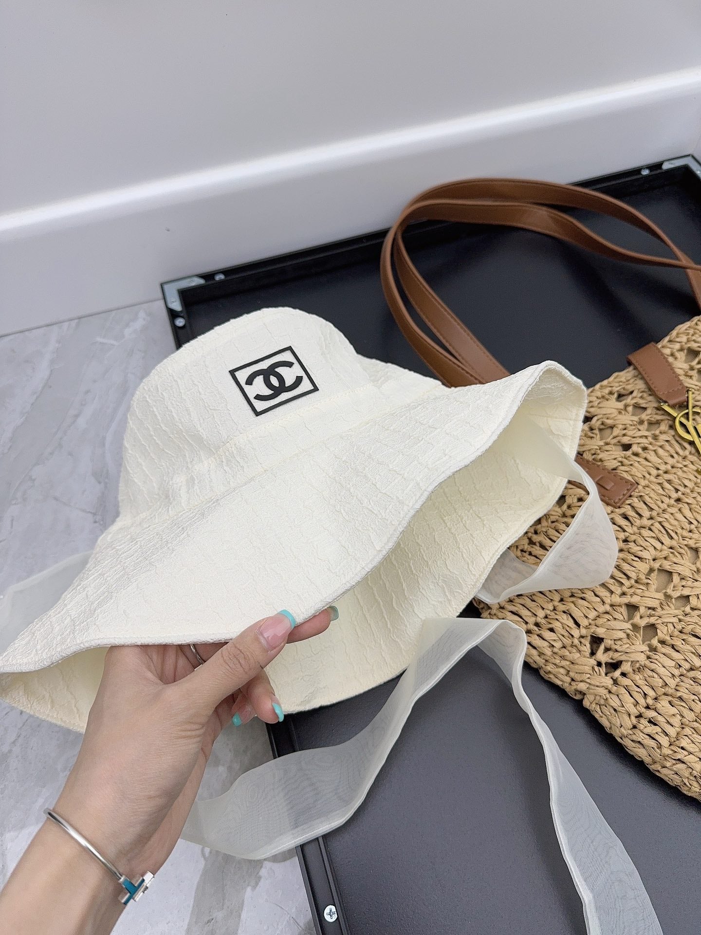 Chanel - Новая летняя милая рыбацкая шляпа с лентами