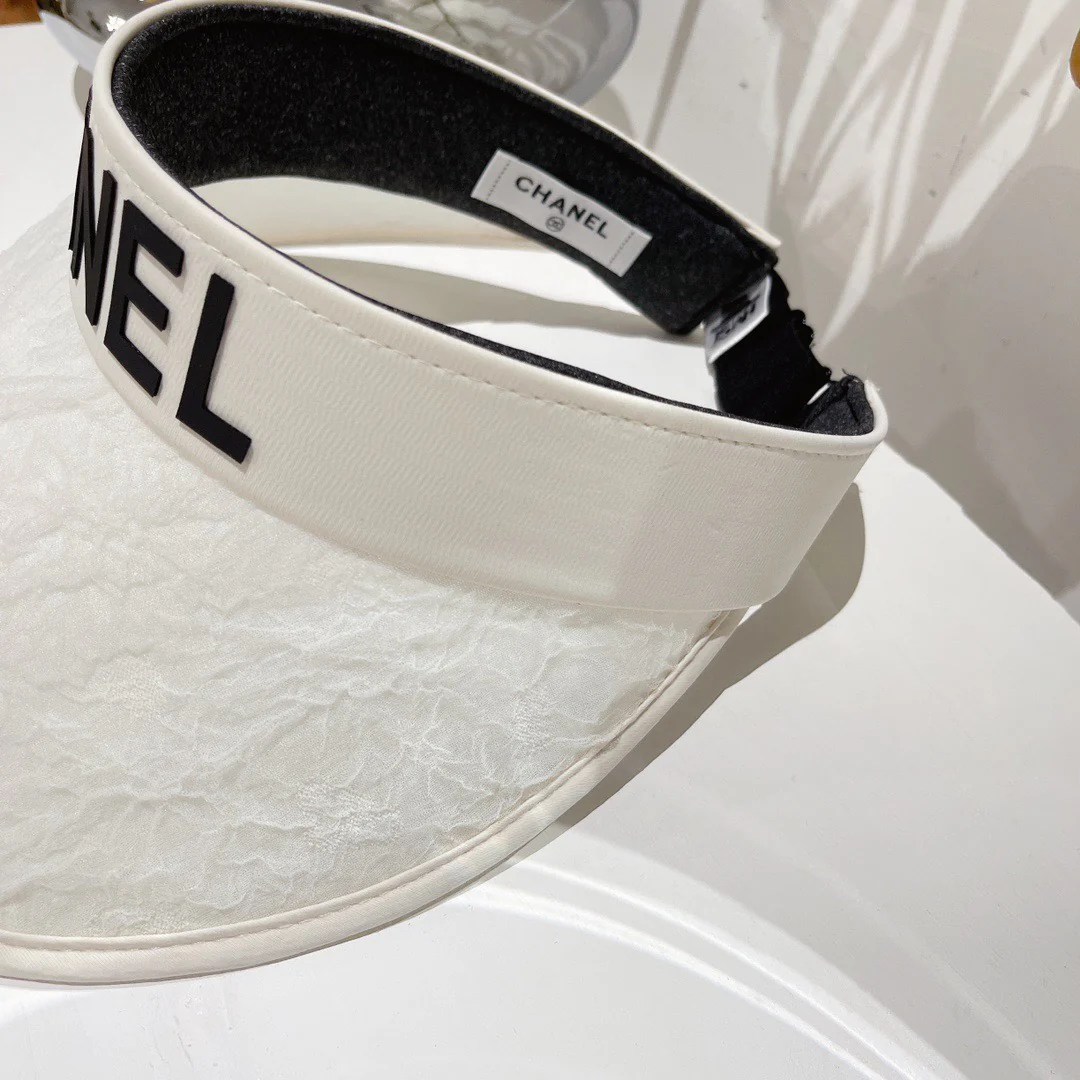 Солнцезащитная шляпа Chanel с открытым верхом - 8