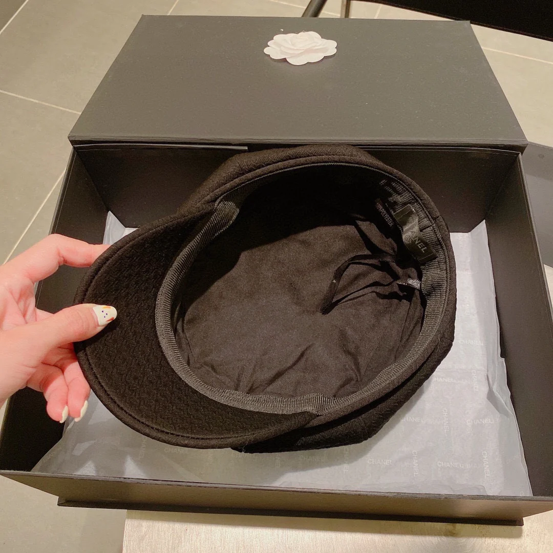 Chanel - Восьмиугольный берет - Черный