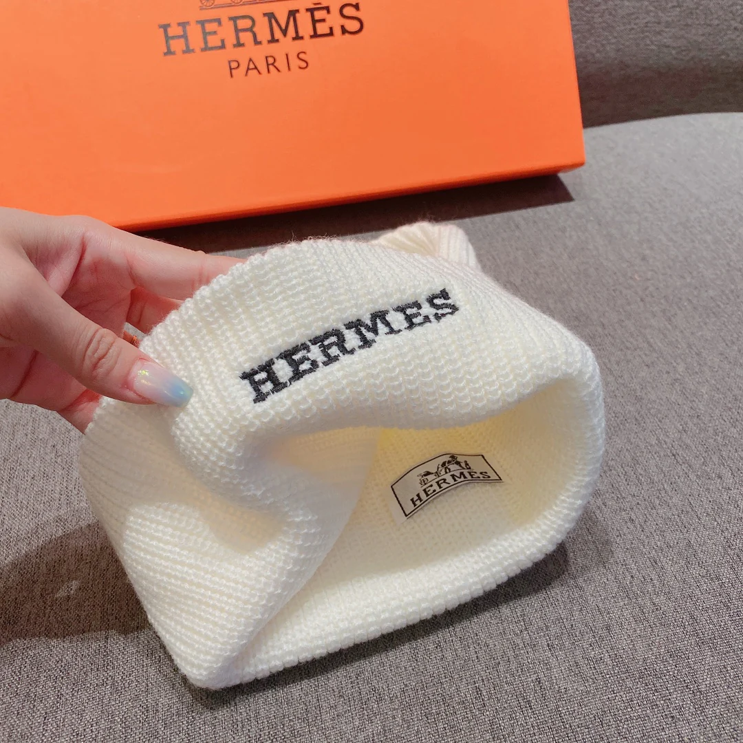 Hermes - Вязаная шапка-бини - Унисекс - Белая