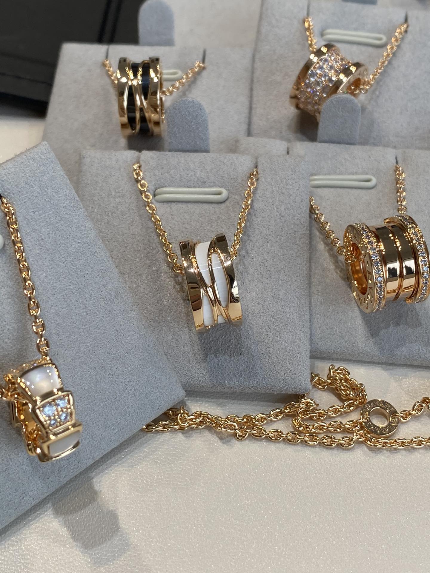 Колье Bvlgari - 102