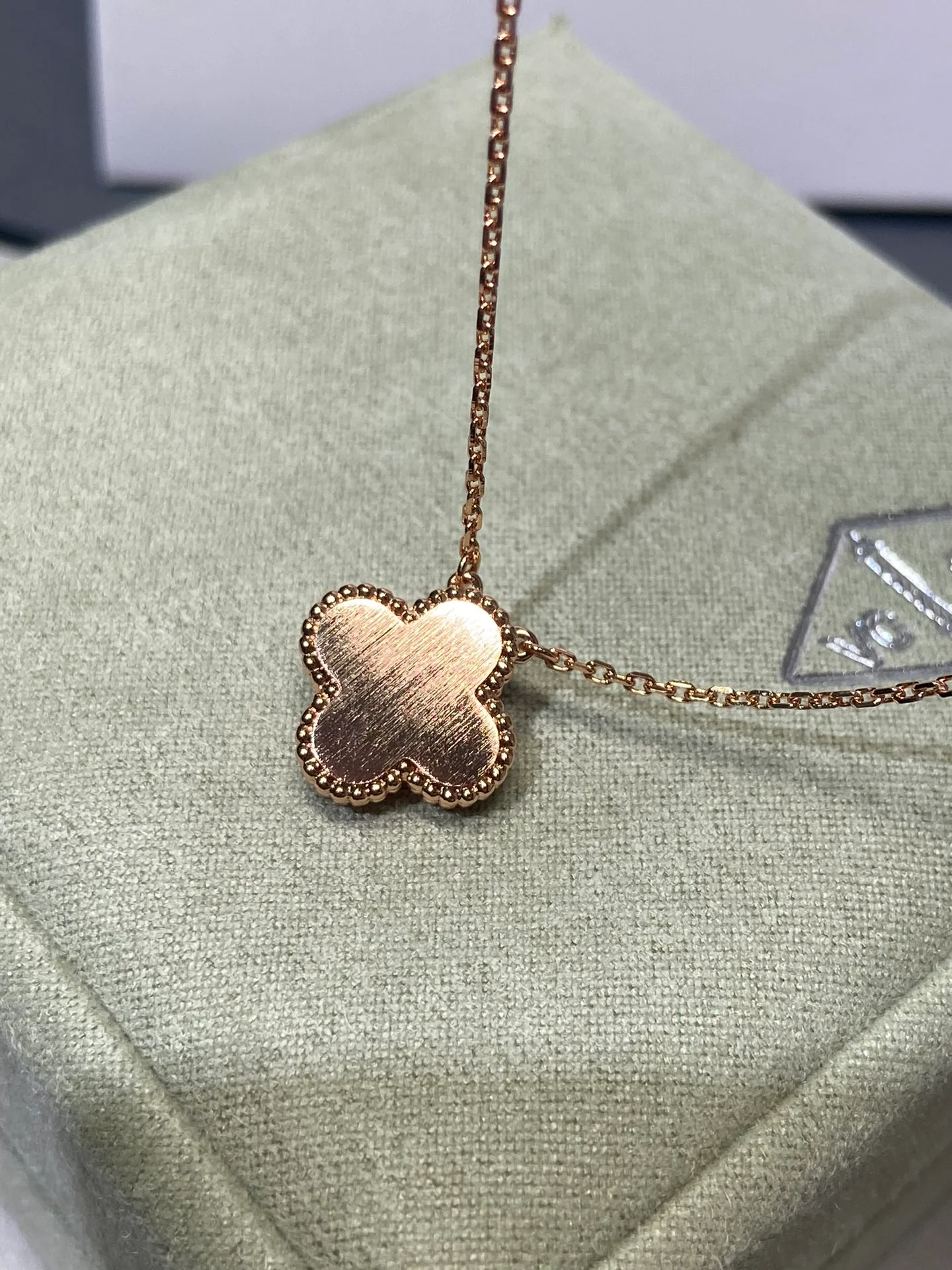 Van Ville - Колье 046