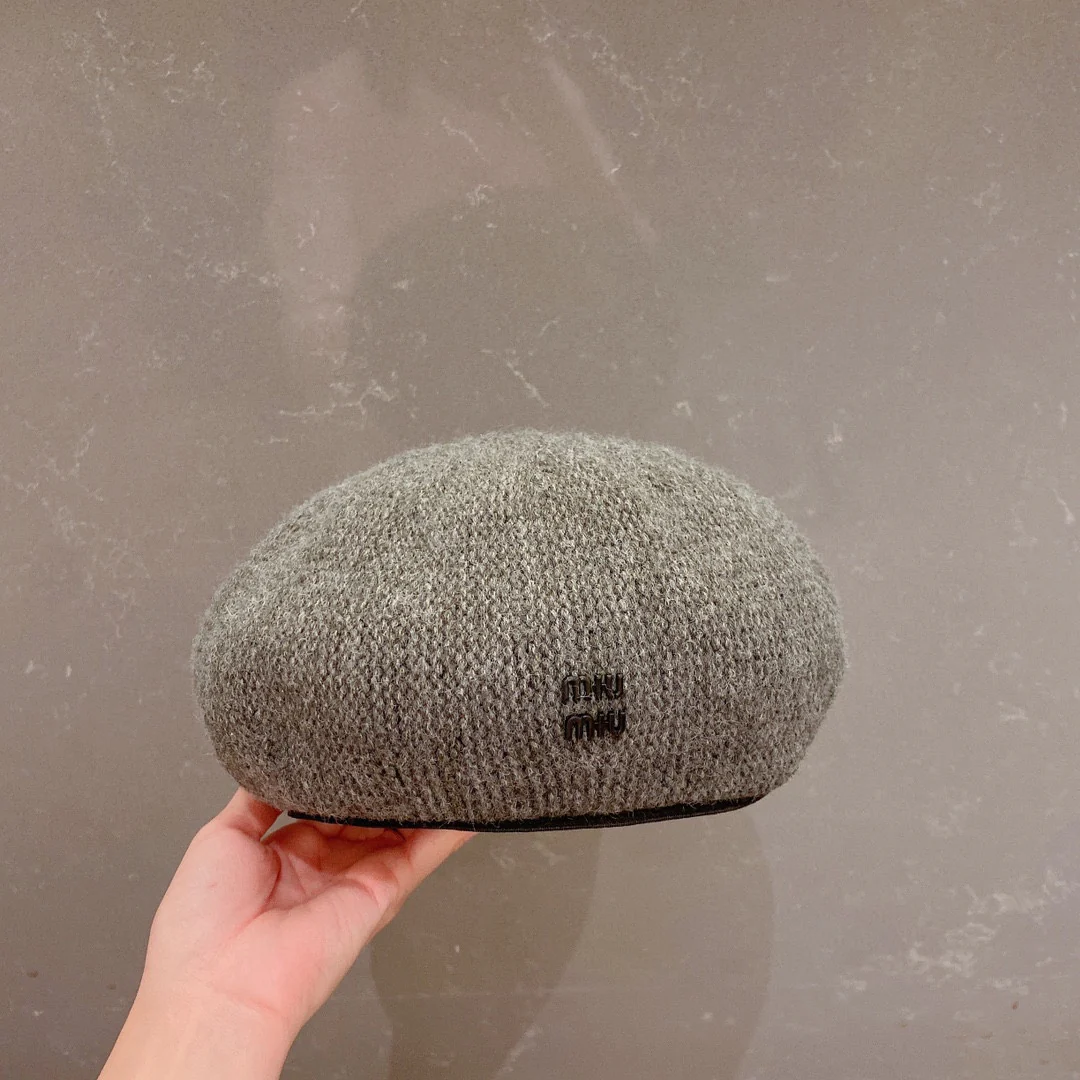 Miu Miu - Береты - Серые