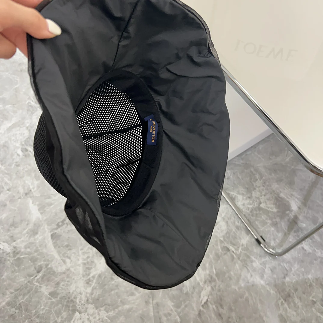 Новинка LV 2024 - Складной капюшон - Черный