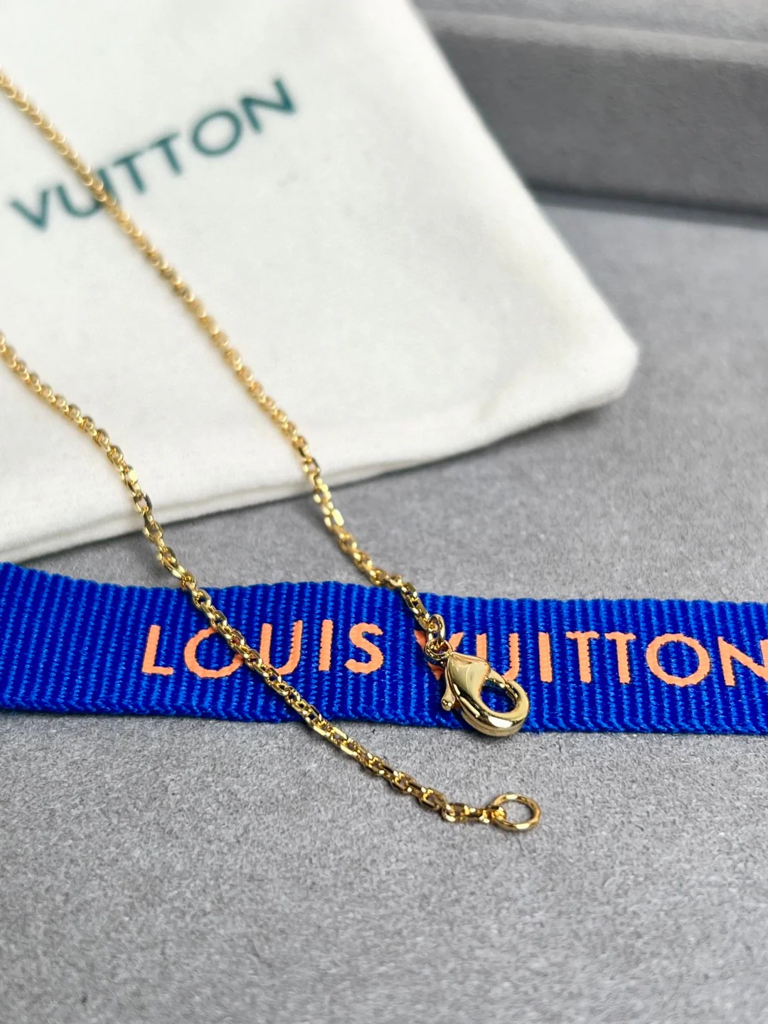 LV-Ожерелье 026