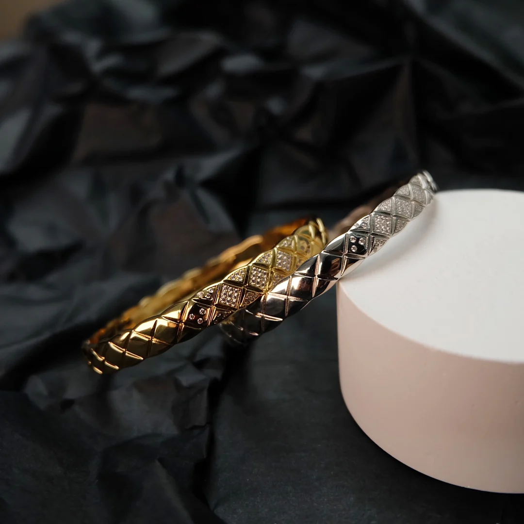 Браслет Chanel 109