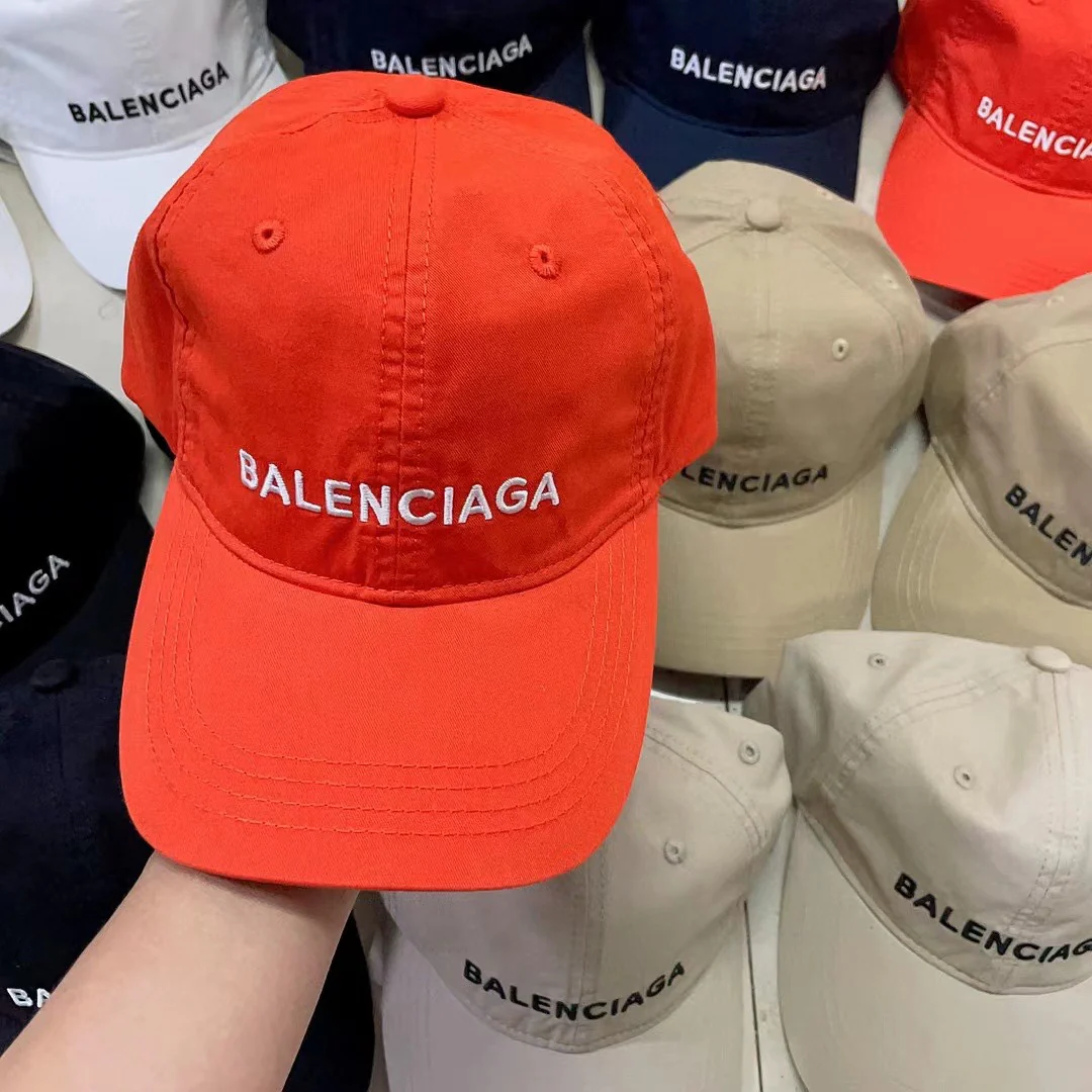 Бейсболка Balenciaga с вышивкой - 4