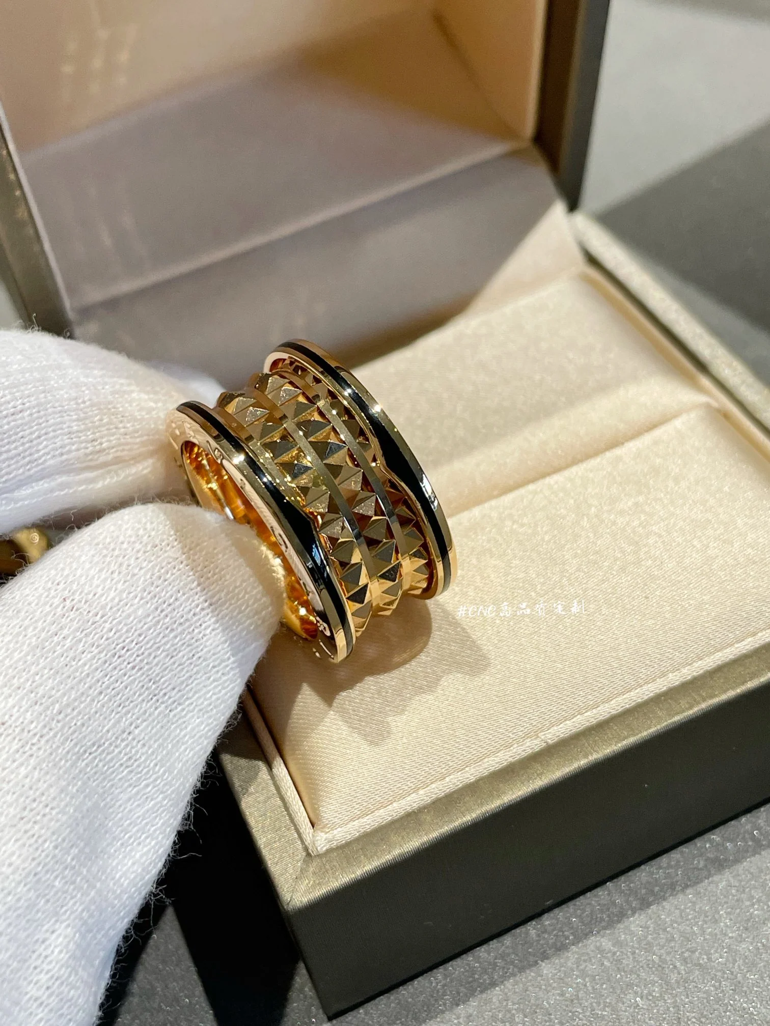 Bvlgari - Кольцо 017