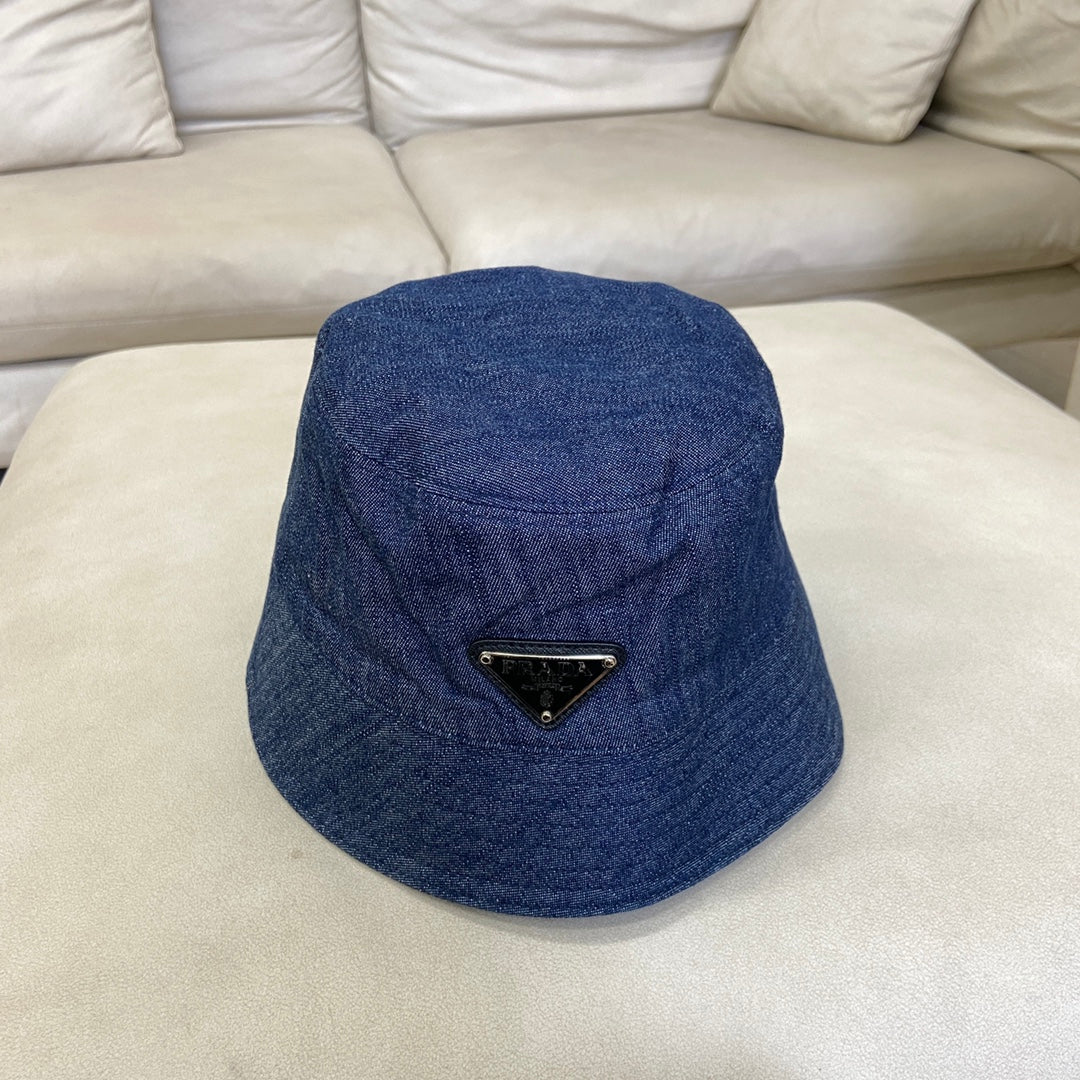 Рыбацкая шляпа Prada с эффектом потертости - Черная - 1